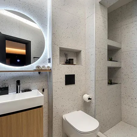 Clyde By Nin&bau Hotell